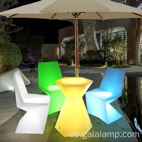 Elegante juego de comidas al aire libre luminosa LED